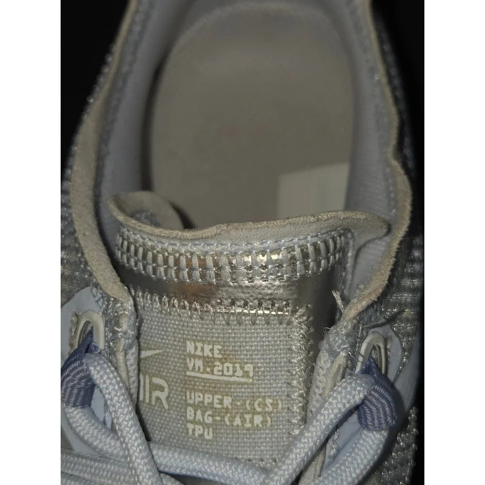 Nike Air‎ VaporMax 2019 GS Youth Sneakers Size 6Y Silver White
